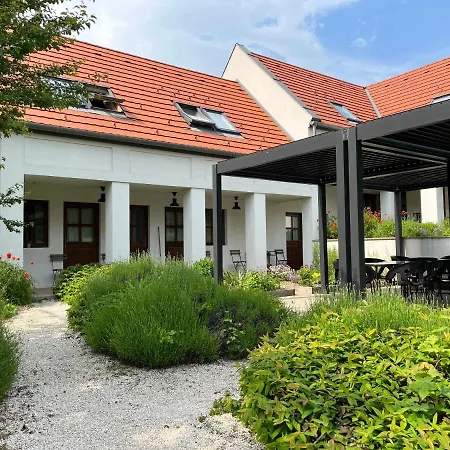 Szent Jakab Bed & Breakfast Vaszoly