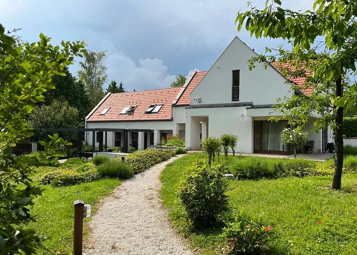 Szent Jakab 3* Vászoly